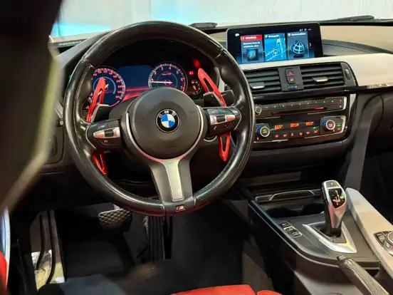 BMW-328i-2.0 M SPORT 16V ACTIVEFLEX 4P AUTOMÁTICO BMW-328i-2018
