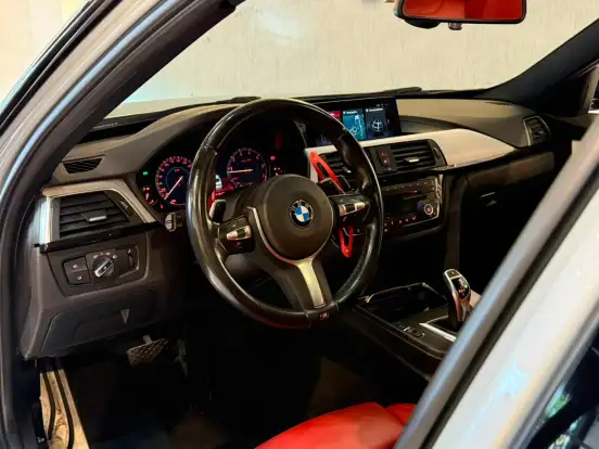 BMW-328i-2.0 M SPORT 16V ACTIVEFLEX 4P AUTOMÁTICO BMW-328i-2018