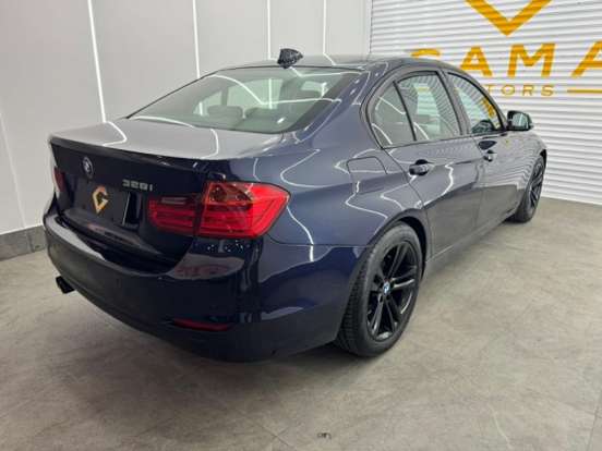 BMW-328i-2.0 SEDAN 16V GASOLINA 4P AUTOMÁTICO BMW-328i-2012