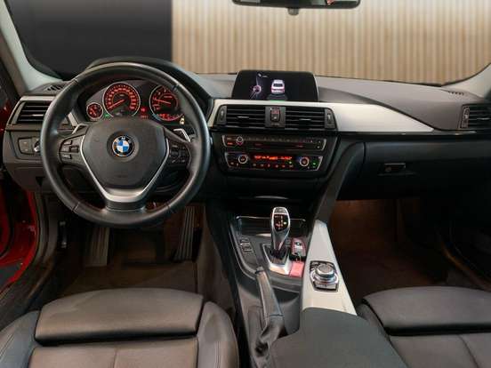 BMW-328i-2015