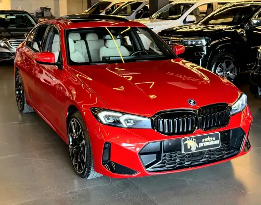 BMW-330e-2023
