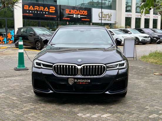 BMW-530e-2.0 16V TWINPOWER HÍBRIDO M SPORT AUTOMÁTICO BMW-530e-2023