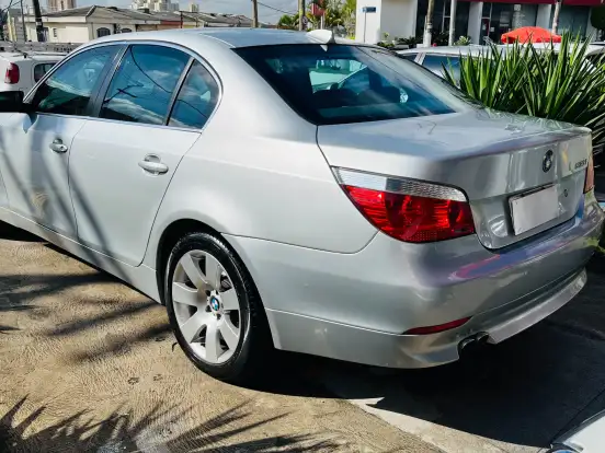 BMW-530i-3.0 SEDAN 24V GASOLINA 4P AUTOMÁTICO BMW-530i-2006