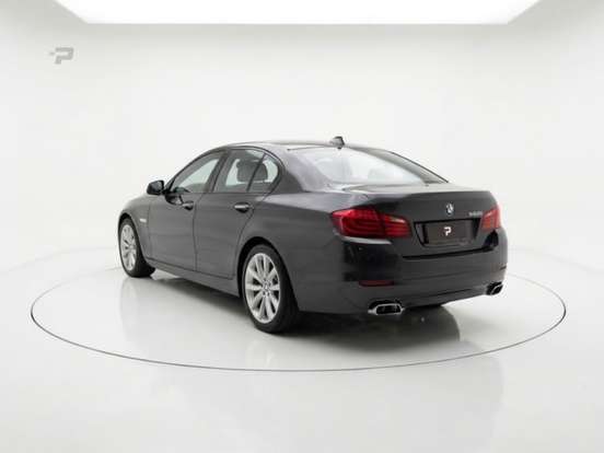 BMW-550i-4.4 GT V8 32V GASOLINA 4P AUTOMÁTICO BMW-550i-2010