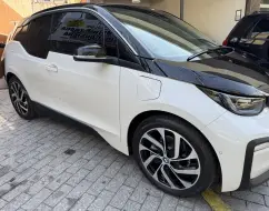 BMW i3 ELÉTRICO eDRIVE BEV CONNECTED AUTOMÁTICO BMW i3 ELÉTRICO eDRIVE BEV CONNECTED AUTOMÁTICO