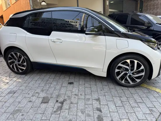 BMW-i3-2021