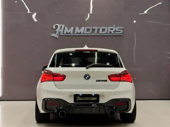 BMW-M 140i-3.0 24V TURBO GASOLINA 4P AUTOMÁTICO BMW-M 140i-2019