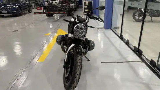 BMW-R 12 BMW-R 12-2024