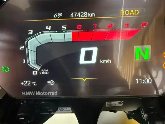 BMW-R 1250 GS ADVENTURE BMW-R 1250 GS ADVENTURE-2024