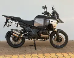 BMW R 1300 GS ADVENTURE TRIPLE BLACK BMW R 1300 GS ADVENTURE TRIPLE BLACK