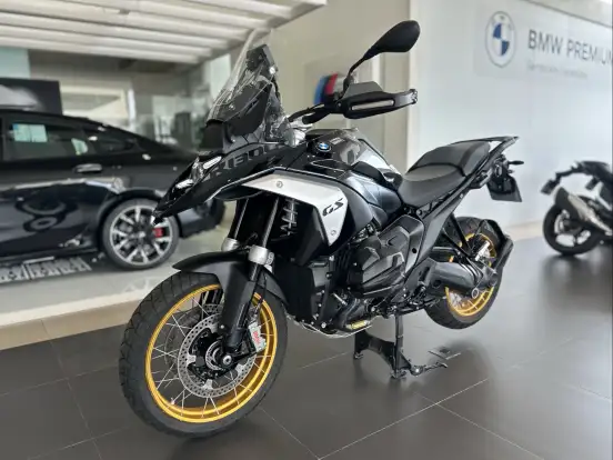 BMW-R 1300 GS TRIPLE BLACK BMW-R 1300 GS TRIPLE BLACK-2024