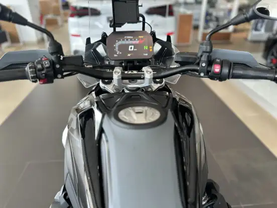BMW-R 1300 GS TRIPLE BLACK BMW-R 1300 GS TRIPLE BLACK-2024