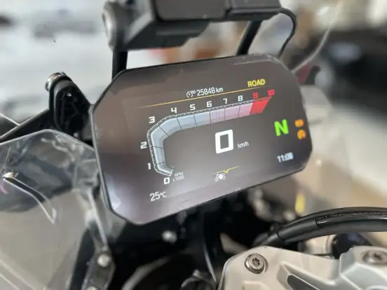 BMW-R 1300 GS TRIPLE BLACK BMW-R 1300 GS TRIPLE BLACK-2024