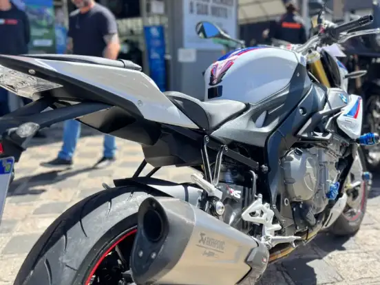 BMW-S 1000 R BMW-S 1000 R-2017