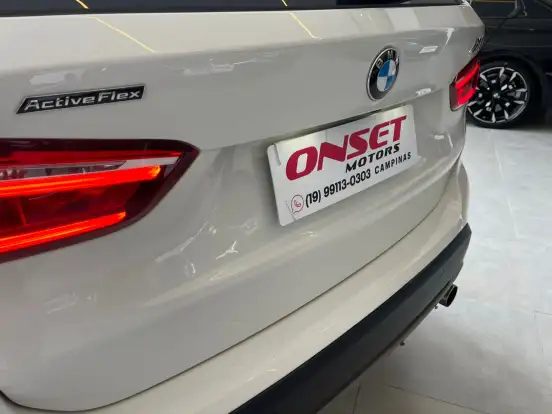 BMW-X1-2.0 16V TURBO ACTIVEFLEX SDRIVE20I 4P AUTOMÁTICO BMW-X1-2017