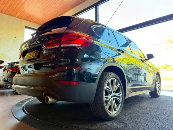 BMW-X1-2020