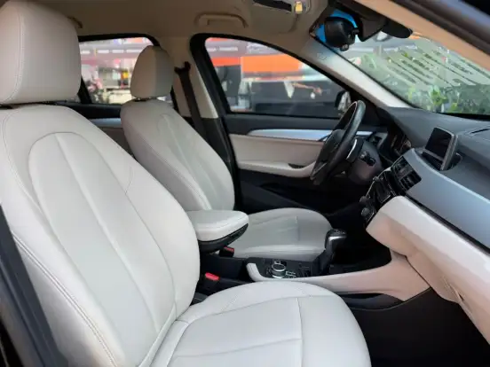 BMW-X1-2.0 16V TURBO ACTIVEFLEX SDRIVE20I 4P AUTOMÁTICO BMW-X1-2019