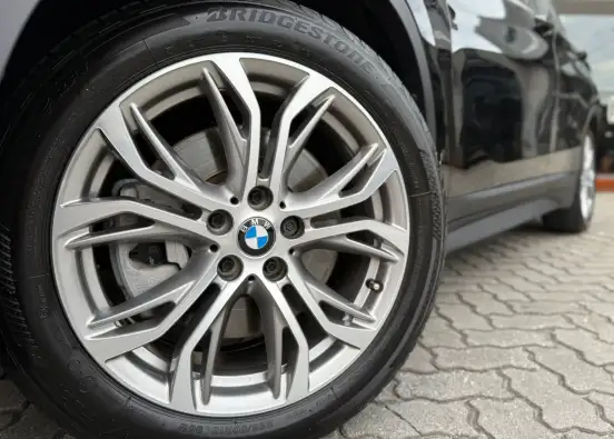 BMW-X1-2.0 16V TURBO ACTIVEFLEX SDRIVE20I 4P AUTOMÁTICO BMW-X1-2019