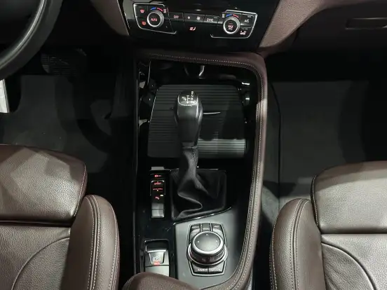 BMW-X1-2022