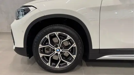 BMW-X1-2021