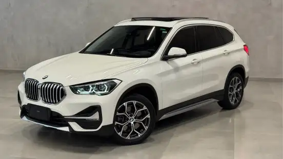 BMW-X1-2021