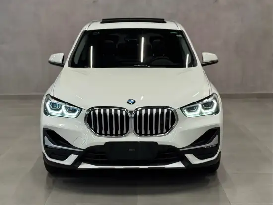 BMW-X1-2021