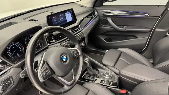 BMW-X1-2021
