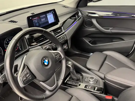 BMW-X1-2.0 16V TURBO ACTIVEFLEX SDRIVE20I X-LINE 4P AUTOMÁTICO BMW-X1-2021
