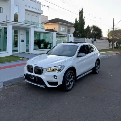 BMW-X1-2.0 16V TURBO ACTIVEFLEX SDRIVE20I X-LINE 4P AUTOMÁTICO BMW-X1-2019