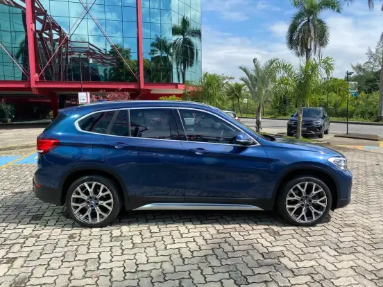 BMW-X1-2022