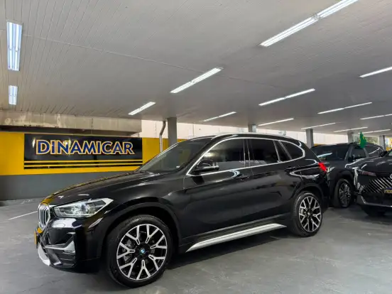 BMW-X1-2.0 16V TURBO ACTIVEFLEX SDRIVE20I X-LINE PLUS 4P AUTOMÁTICO BMW-X1-2022