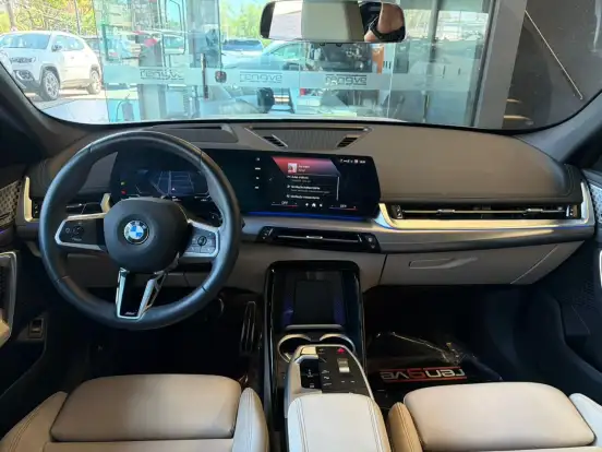 BMW-X1-2025