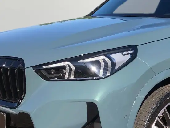 BMW-X1-2024