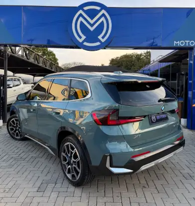 BMW-X1-2.0 16V TURBO GASOLINA SDRIVE20I X-LINE STEPTRONIC BMW-X1-2022