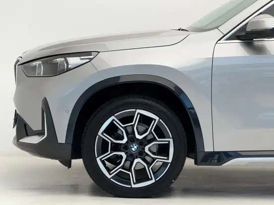 BMW-X1-2.0 16V TURBO GASOLINA SDRIVE20I X-LINE STEPTRONIC BMW-X1-2025