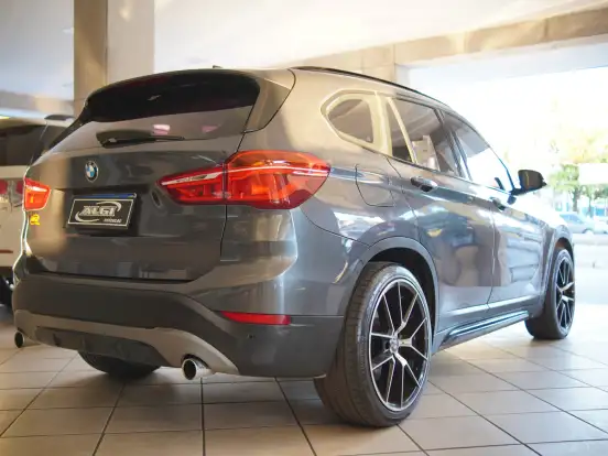 BMW-X1-2.0 16V TURBO GASOLINA XDRIVE25I SPORT 4P AUTOMÁTICO BMW-X1-2016