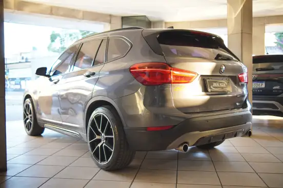 BMW-X1-2016