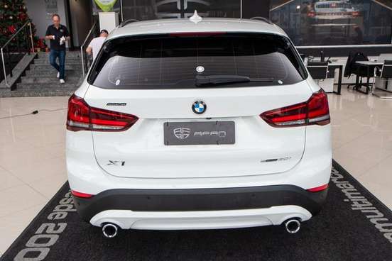 BMW-X1-2020