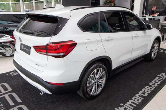 BMW-X1-2020
