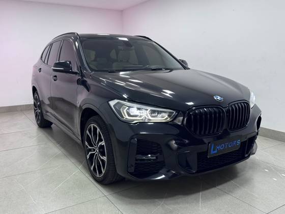 BMW X1 2.0 16V TURBO ACTIVEFLEX SDRIVE20I M SPORT 4P AUTOMÁTICO