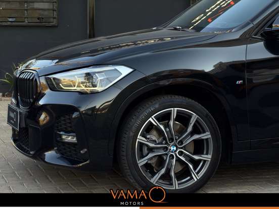 BMW-X1-2.0 16V TURBO ACTIVEFLEX SDRIVE20I M SPORT 4P AUTOMÁTICO BMW-X1-2022