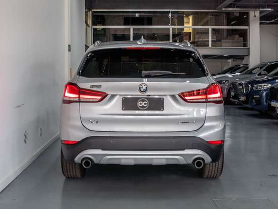 BMW-X1-2.0 16V TURBO ACTIVEFLEX SDRIVE20I X-LINE 4P AUTOMÁTICO BMW-X1-2021