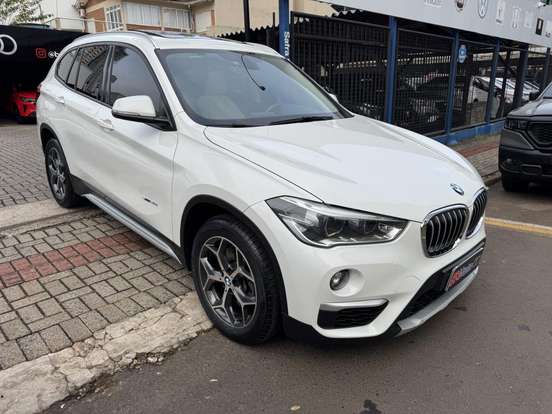 BMW-X1-2.0 16V TURBO ACTIVEFLEX SDRIVE20I X-LINE 4P AUTOMÁTICO BMW-X1-2017