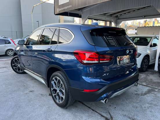 BMW-X1-2.0 16V TURBO ACTIVEFLEX SDRIVE20I X-LINE 4P AUTOMÁTICO BMW-X1-2021