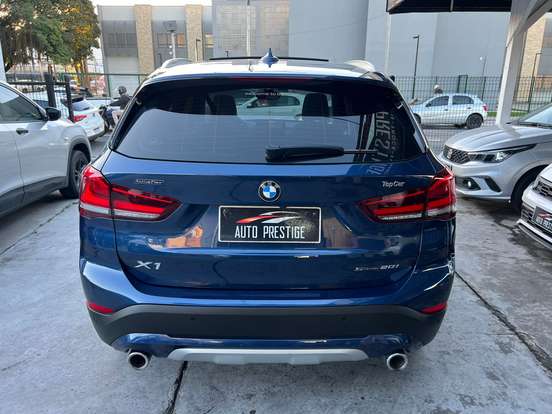BMW-X1-2.0 16V TURBO ACTIVEFLEX SDRIVE20I X-LINE 4P AUTOMÁTICO BMW-X1-2021