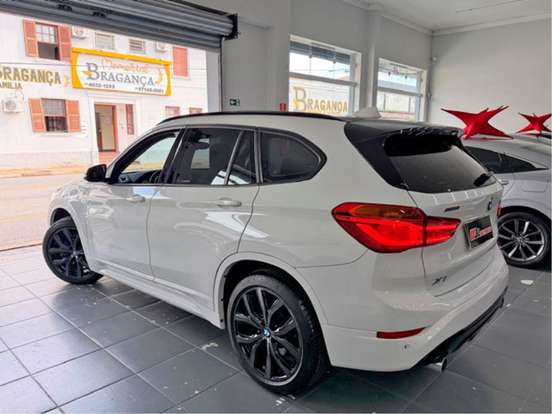 BMW-X1-2.0 16V TURBO ACTIVEFLEX SDRIVE20I X-LINE 4P AUTOMÁTICO BMW-X1-2018