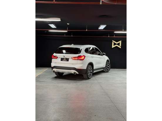 BMW-X1-2.0 16V TURBO ACTIVEFLEX SDRIVE20I X-LINE PLUS 4P AUTOMÁTICO BMW-X1-2022