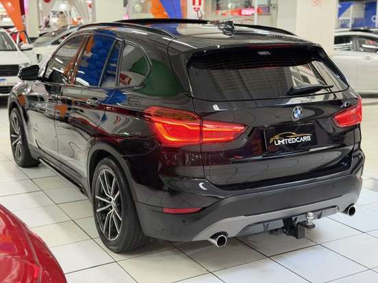 BMW-X1-2016
