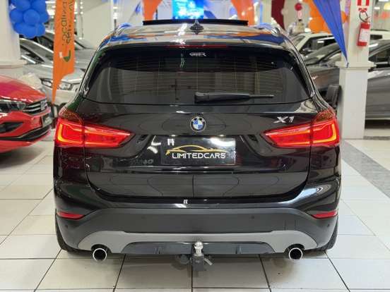 BMW-X1-2016