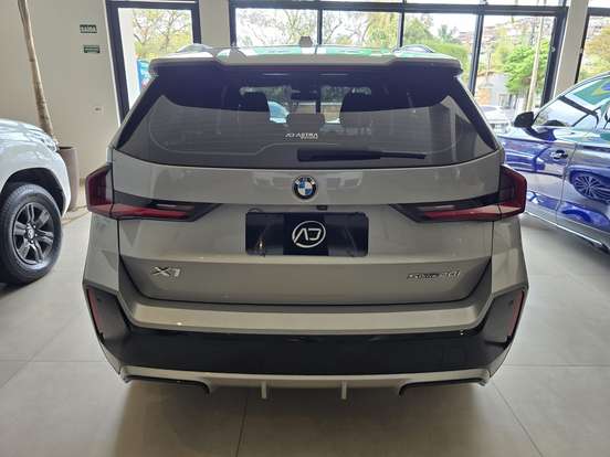 BMW-X1-2.0 16V TURBO GASOLINA SDRIVE20I M SPORT STEPTRONIC BMW-X1-2024